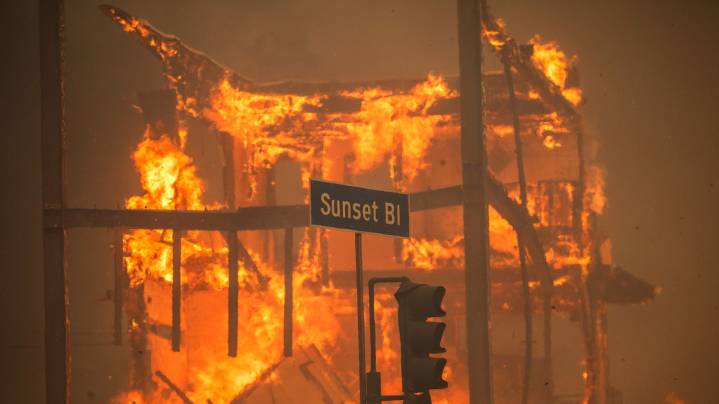 Florida man accused of starting deadly Palisades Fire indicted, faces fresh charges