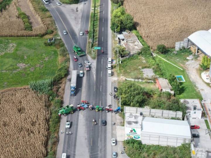 Caos en Hidalgo: agricultores bloquean diferentes carreteras. ¿Qué exigen?