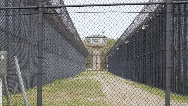 Man who killed 3 Six Nations residents died in prison