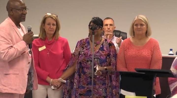City of Irondale recognizes breast cancer survivors