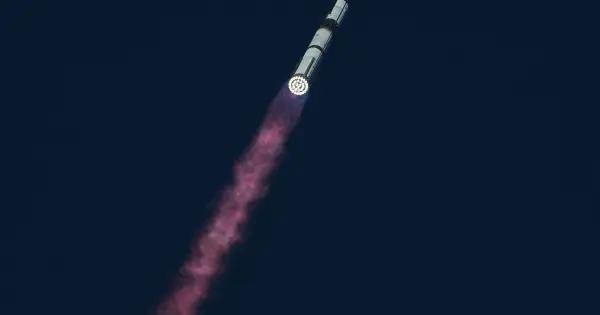 SpaceX logra éxito en vuelo de prueba del Starship