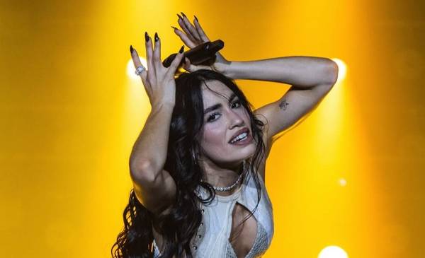 Lali Espósito llevó su espíritu comprometido a España: el nuevo guiño a Milei