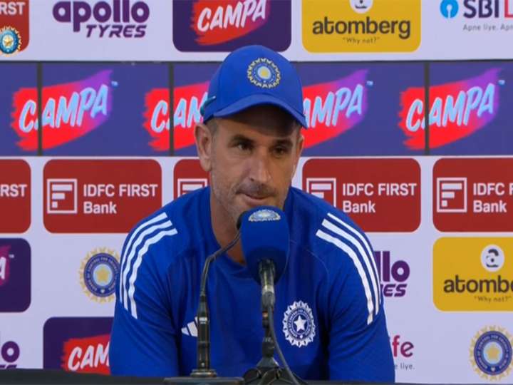 "There was discussion to bat": India assistant coach Doeschate