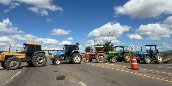 Qué carreteras están bloqueadas hoy 27 de octubre por paro nacional de agricultores