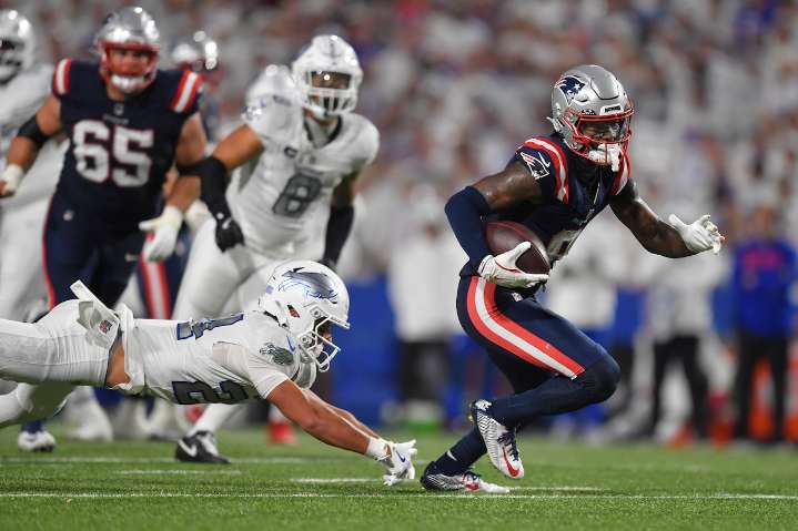 Stefon Diggs dominates Bills as Patriots hand Buffalo first loss (Observations)