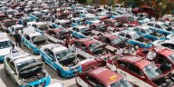 Revisan 150 taxis foráneos en operativo para reforzar seguridad