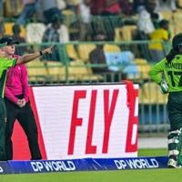 India crush Pakistan by 88 runs amid handshake snub, umpiring drama