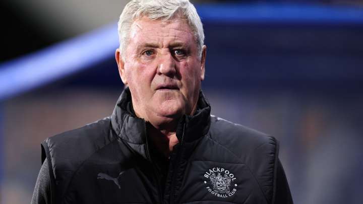 Steve Bruce sacked by EFL club just hours after latest defeat in brutal 58