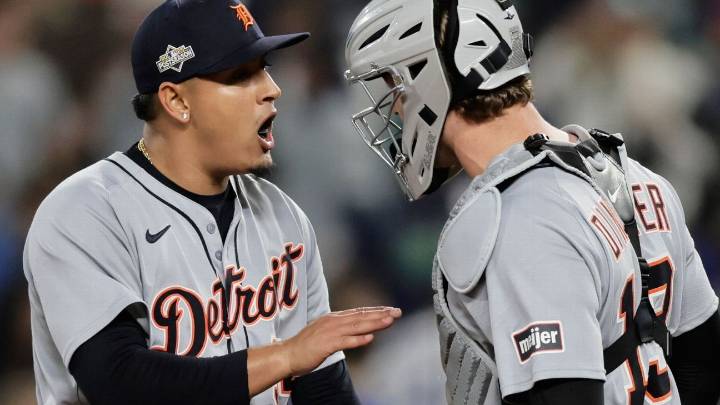 Resurgent Tigers outlast Mariners in extras for Game 1 win