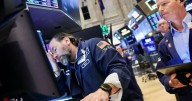Wall Street cierra con fuerte baja por amenazas arancelarias de Trump a China