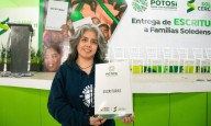 Familias fortalecen su patrimonio con el programa de escrituración de Juan Manuel Navarro