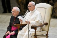 El papa insiste en que la Iglesia rechaza toda forma de discriminación y de antisemitismo