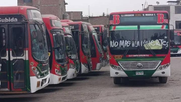 Choferes de la empresa Santa Catalina decidieron no salir a laborar este martes en rechazo a acuerdos con el Gobierno