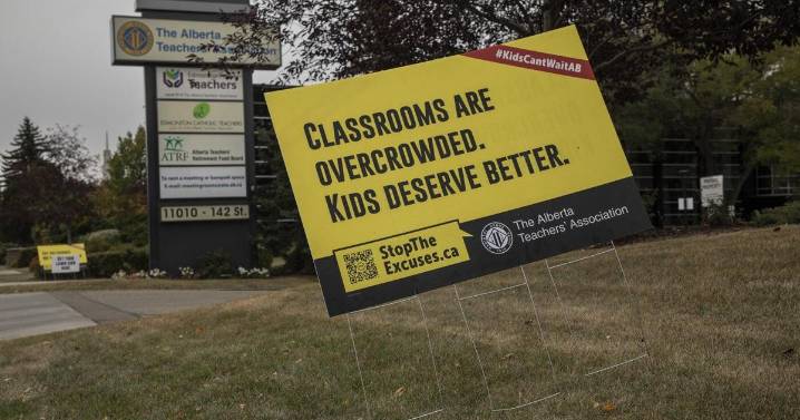 Chamber of commerce says Alberta teachers strike straining businesses