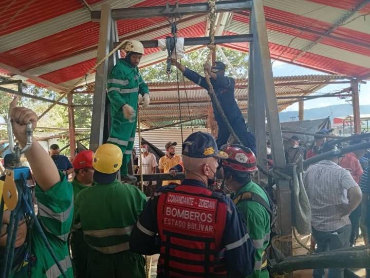 Tras 6 días de búsqueda autoridades han recuperado 7 cuerpos de mina inundada en El Callao