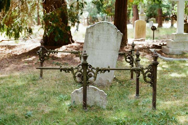 The Haunted Legend of Agar’s Grave in Henderson, KY