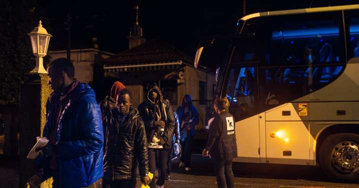 El 85 % de españoles quiere que los inmigrantes se comprometan a aprender la lengua, según un sondeo