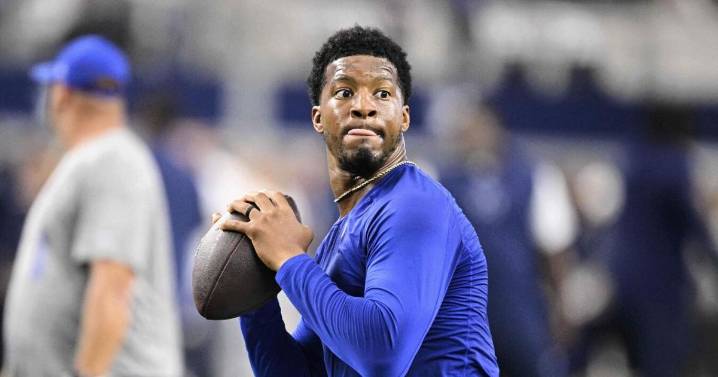 There was a family reunion when Giants QB Jameis Winston went to Saints' side of the field
