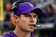 Kevin O’Connell Points Fingers For Carson Wentz’s Injury After Making Final Vikings QB Decision