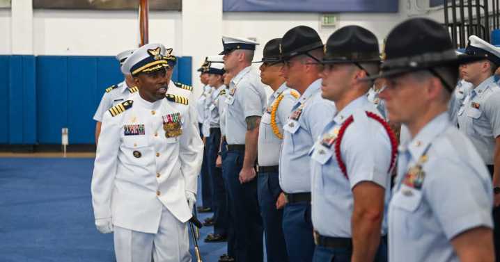 Coast Guard members getting paid during federal government shutdown, agency confirms