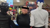 Detienen a Mujer que Intentó Comprar Cigarros con Tarjeta de Banco Robada: Así Fue el Momento
