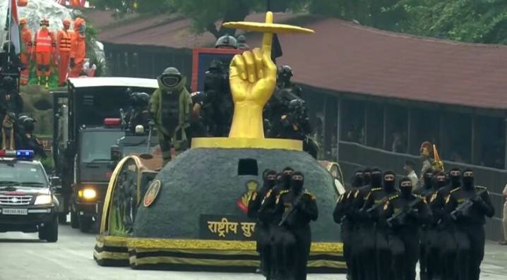 Rashtriya Ekta Diwas: Spectacular Display Of Patriotism At Statue Of Unity