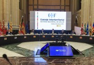 Los consejeros del PP abandonan el Consejo Interterritorial en plena discusión por los cribados del cáncer