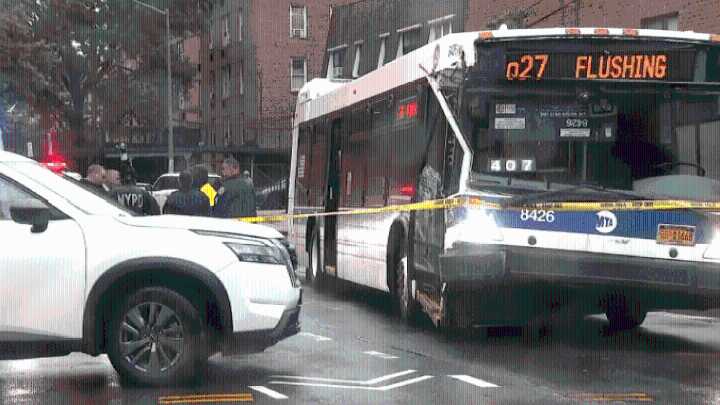 FDNY: Accidente de autobuses de la MTA deja heridos en Queens