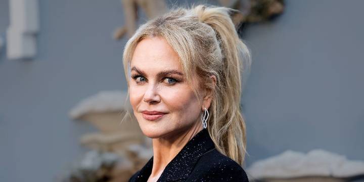 Nicole Kidman Joined by Daughters Faith Margaret, 14, and Sunday Rose, 17, at Fashion Event amid Divorce