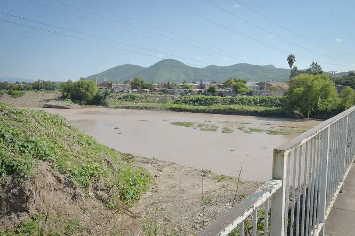 Se trataría de Damián Acosta, el cuerpo hallado ayer en el río Arenales