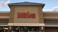 Retiran del mercado bebidas con fresa, limonada y leche de Wawa