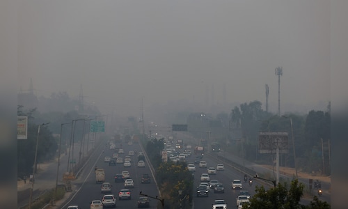 Delhi air quality turns ‘very poor’ ahead of Diwali, Anand Vihar records AQI at 384