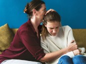 El hipopótamo que se esconde en el cuarto de tu hijo adolescente: consejos urgentes para no dejarlo solo