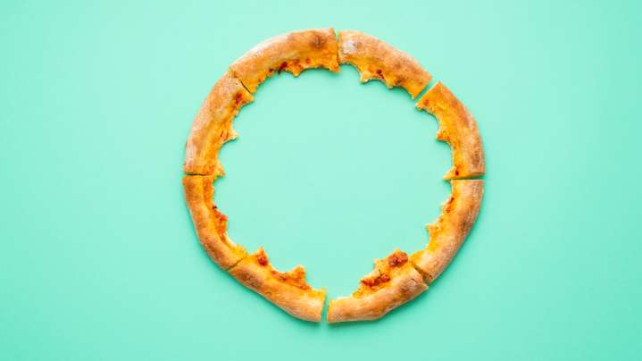 How To Turn Leftover Pizza Crust Into An Ingredient A Lot Of Dishes Call For