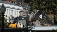 Trump Demuele Ala Este de la Casa Blanca: Queda en Escombros para Construir un Salón de Baile