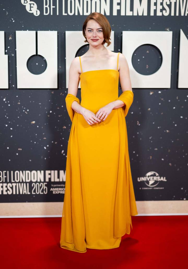 Emma Stone and Kirsten Dunst Make a Splash (Maybe?) in London