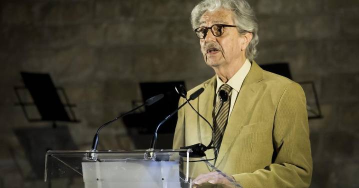 Muere Lluís Permanyer, cronista entrañable de la Barcelona que se desvanece