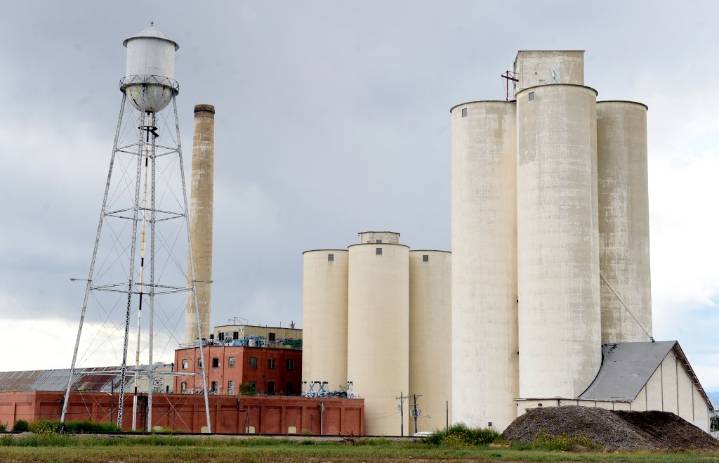 Man rescued after a 2-story fall in Longmont’s sugar factory