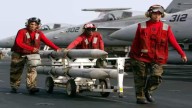 America Links Pakistan To Deadly AIM-120C8 Missile Programme – Is A Fighter Jet Killer On The Way? Tensions With India Set To Rise!