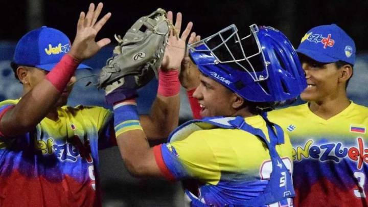 Venezuela sub-18 de sóftbol derrota a Guatemala y empata el segundo lugar en el Panamericano