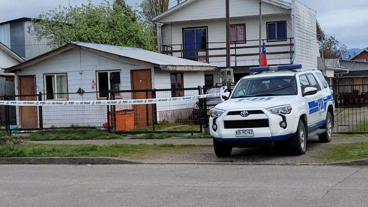 Encuentran osamentas en vivienda de Puerto Aysén: Detienen a ocupante por ultraje de cadáver