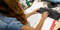La tasa de informalidad entre los asalariados marcó su nivel más alto en 17 años