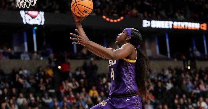 Flau’Jae Johnson is getting comfortable with uncomfortable in her final season at LSU