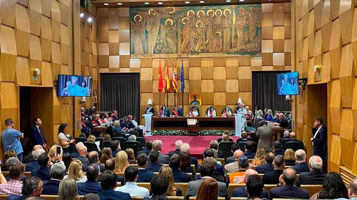 Zaragoza reconoce a sus Hijos Predilectos y otorga la Medalla de Oro en un acto lleno de orgullo