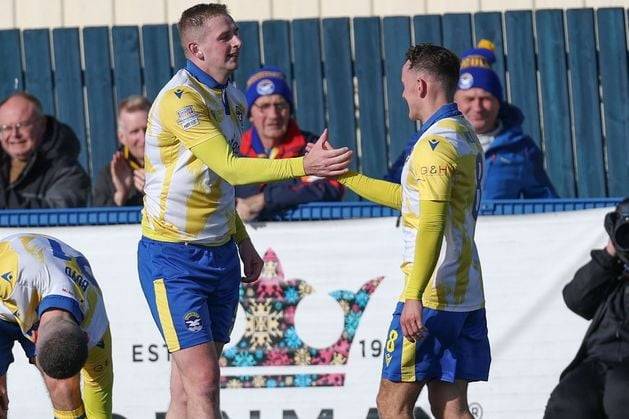 Irish League Round-Up | 10-man Bangor bravely hold on to defeat Coleraine as Dungannon see off Larne