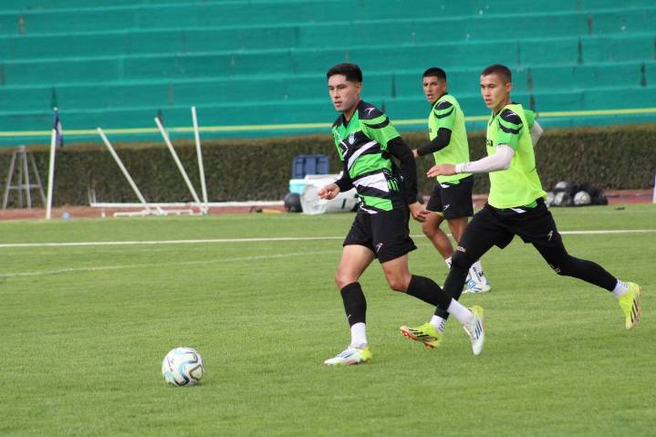 Alacranes aún se encuentra en el juego por la cima