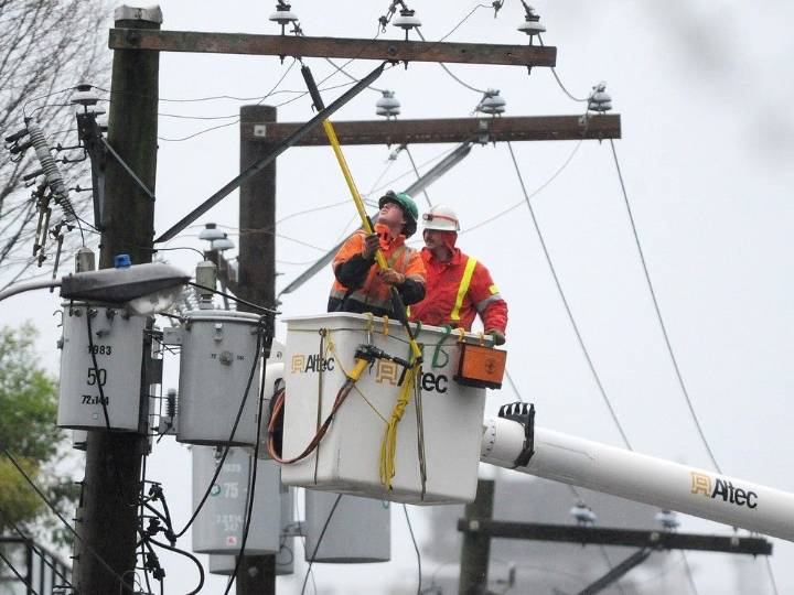 20,000 B.C. Hydro customers without power in Langley and area