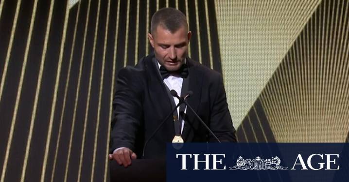 Foran delivers emotional tribute to late stepson