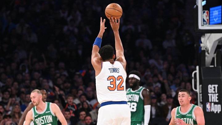 Knicks beat Celtics with Karl-Anthony Towns back at center