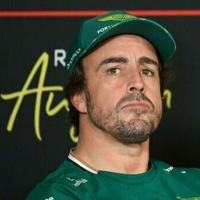 Alonso says Verstappen is capable of grabbing sensational fifth title